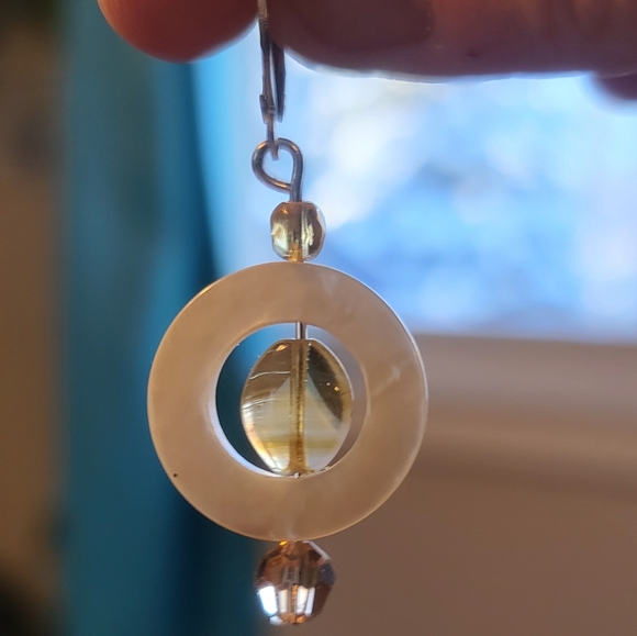 Pretty Handcrafted Mother of Pearl Earrings - Picture 3 of 6